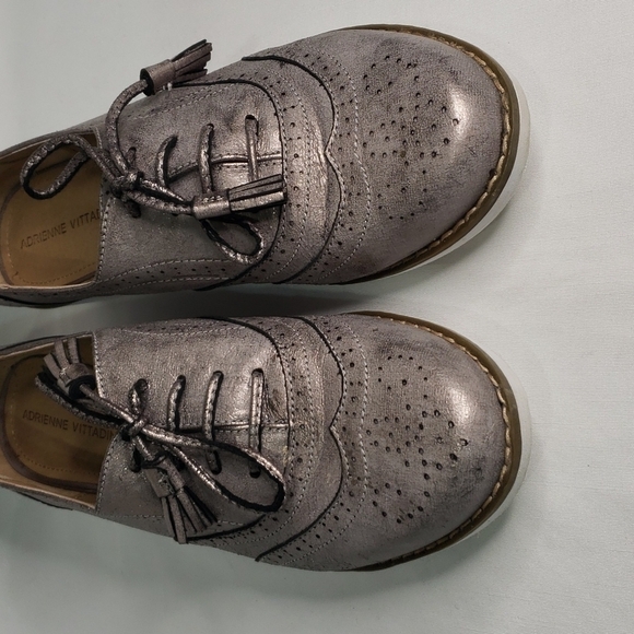 ADRIENNE VITTADINI Oxford Platform Lace Up Metallic - Picture 2 of 8